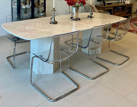 Houmata dining table