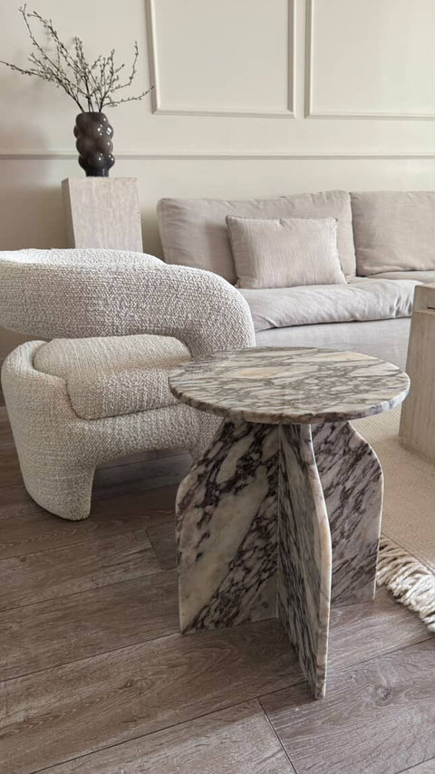Soso’s amethys table “calacatta Viola Oro”