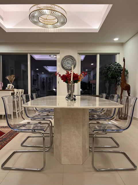 Houmata dining table