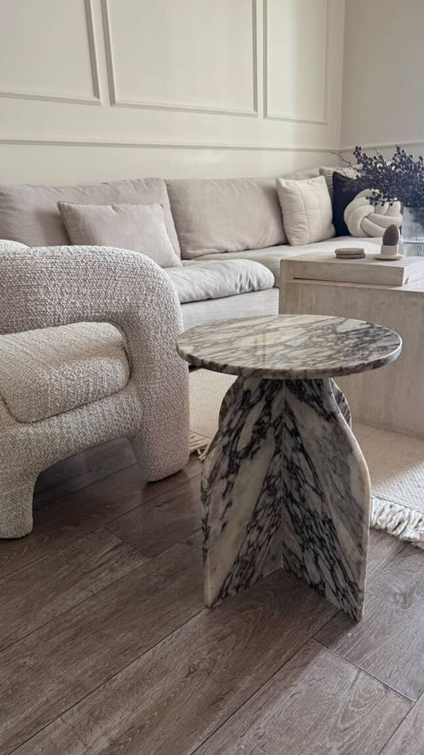 Soso’s amethys table “calacatta Viola Oro”