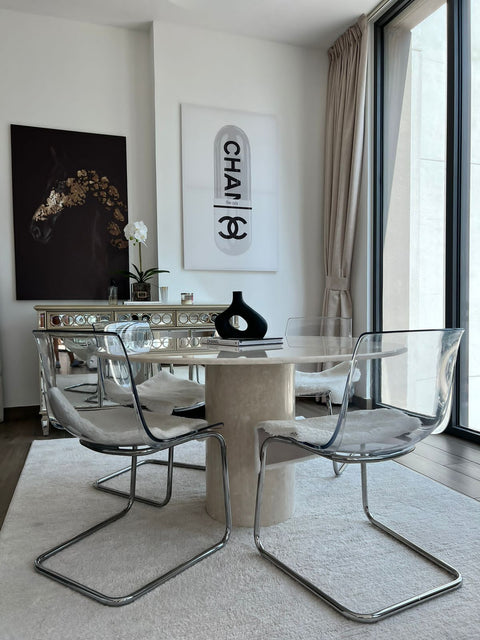 Sabry beauty Marble Dining table “Crème Uno”