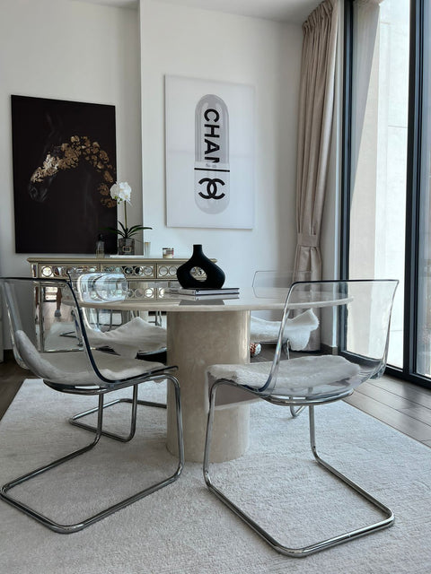 Sabry beauty Marble Dining table “Crème Uno”