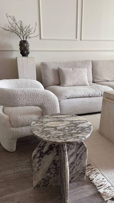 Soso’s amethys table “calacatta Viola Oro”