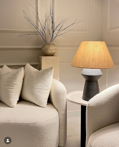 Mnaya side table
